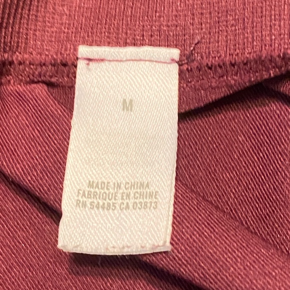 American Eagle Outfitters Aerie Maroon Cropped Leggings Floral Laser Cut medium - Picture 3 of 13